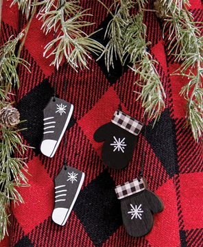 Picture of Buffalo Check Snowflake Mitten & Shoe Dangle Ornaments, 2/Set
