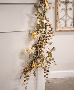 Picture of Mixed Cream Fall Floral Garland