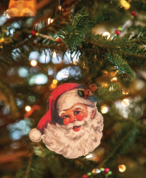 Picture of Vintage Santa Face Wooden Ornament