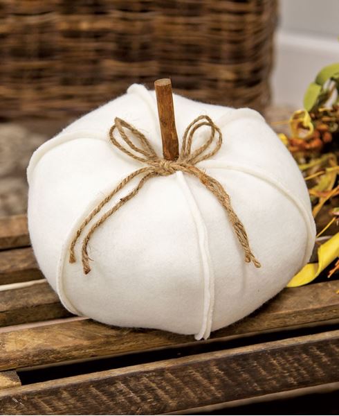 Picture of Fleece Stuffed Pumpkin, 8"