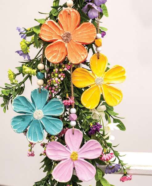 Picture of Colorful Wooden Daisy Ornament, 4/Set